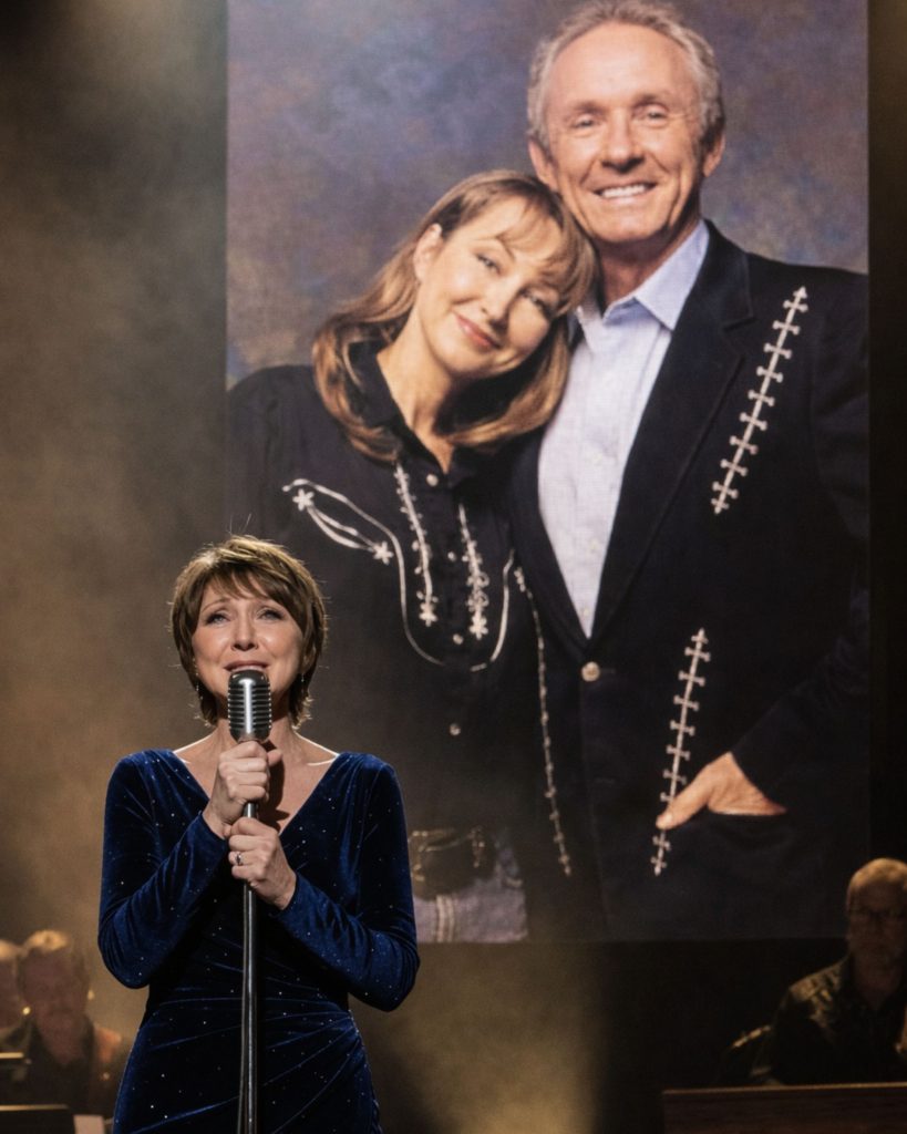 Hinh fb 2026 03 22T124213.267